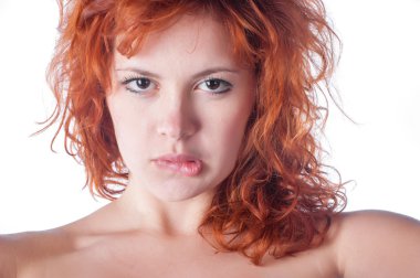 güzel bir genç kadın Kızıl saçlı