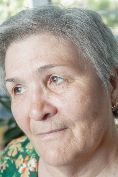 Portrait of senior woman — Stock Photo, Image