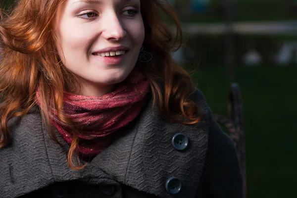 Rudy zbliżenie portret, jesień odkryty — Zdjęcie stockowe