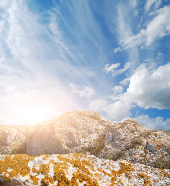 Rock och sky — Stockfoto