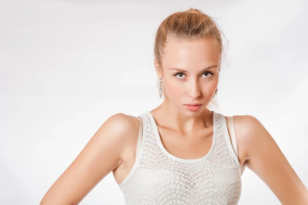 Retrato de hermosa mujer rubia — Foto de Stock