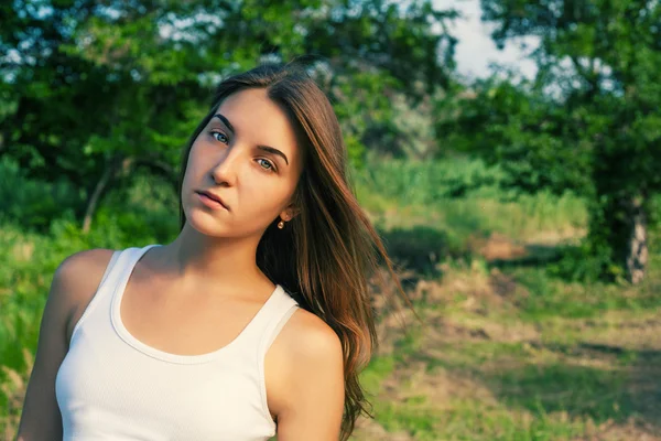 Girl outdoor in top — Stock Photo, Image