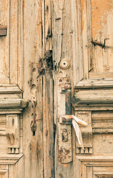 Veraltete Tür — Stockfoto