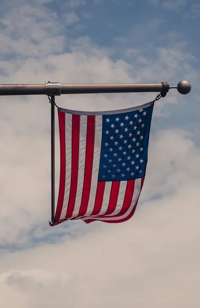 US flag against sky — Stock Photo, Image