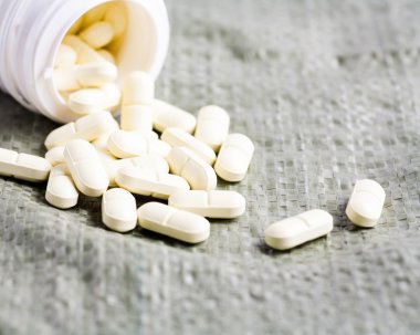 hapları öbek üzerine yağlıboya