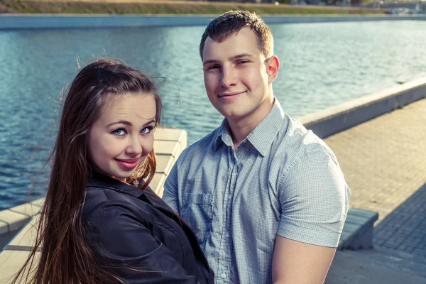 若いカップルのイメージ — ストック写真