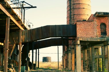 vintage indastrial binaları arıyor