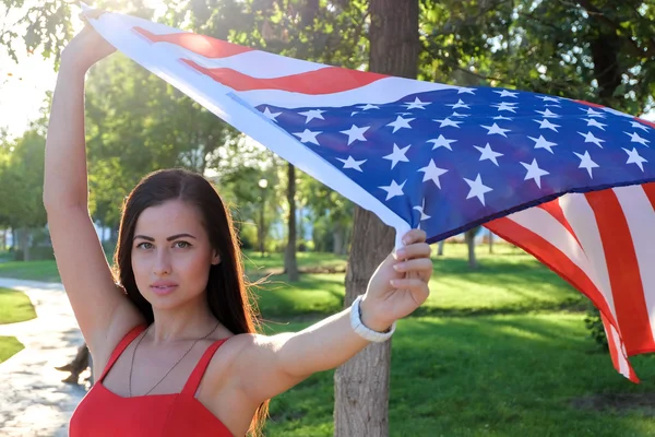 Mädchen mit uk Flagge — Stockfoto