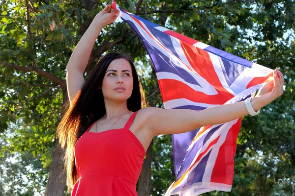 Kobieta z Flaga Wielkiej Brytanii — Zdjęcie stockowe