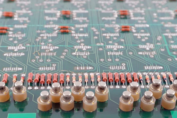 Velha placa de circuito eletrônico, fundo abstrato — Fotografia de Stock