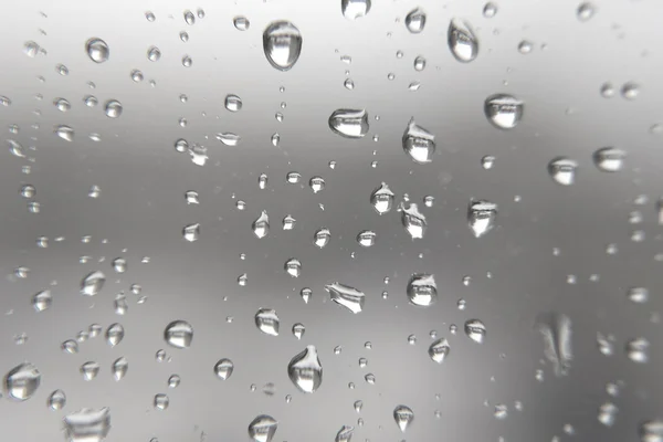 Camda yağmur damlaları. sığ dof. — Stok fotoğraf
