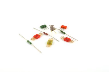 Elektronik unsurları