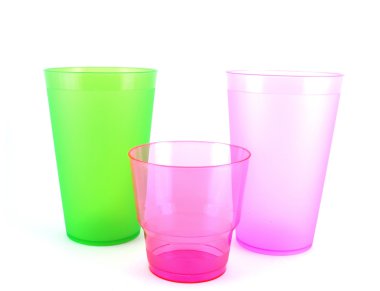 yeşil ve pembe bardak