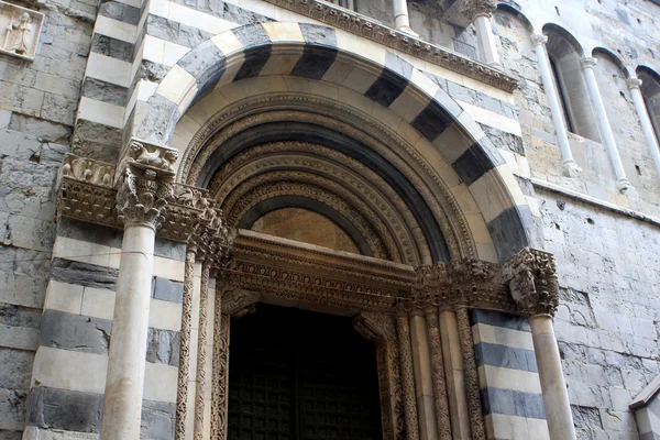 La Catedral de San Lorenzo, Génova — Foto de Stock