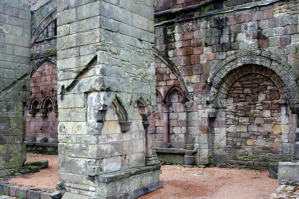 Ruiny Holyroodského opatství, edinburgh — Stock fotografie