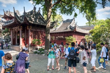Geleneksel Çince pagoda evi