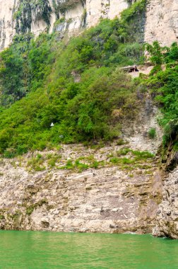 Dağ Manzaralı yangtze kolu yolculuk ve