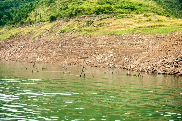 Chinese fishing nets on the Yangtze River — Stock Photo, Image