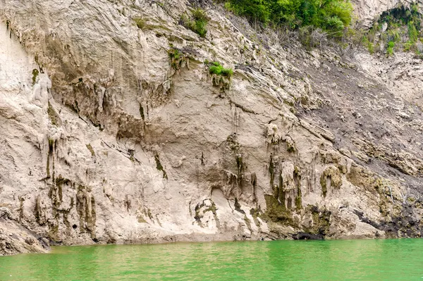 Mountains on the Yangtze River tributary — Stock Photo, Image