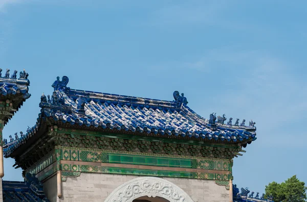 A fragment of Chinese roof — Stock Photo, Image