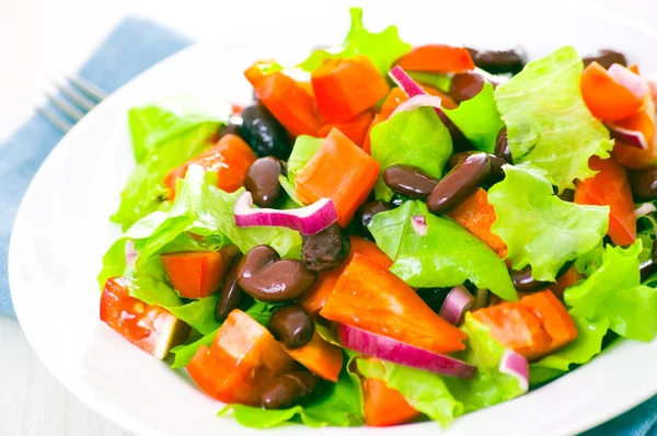 Vers fruit salade met bonen — Stockfoto