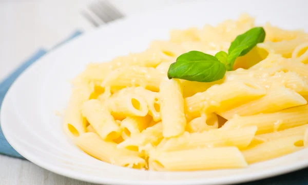 Penne pasta with cheese — Stock Photo, Image