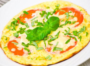 Domatesli omlet
