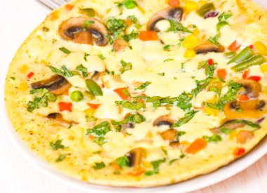 omlet sebze ve mantar ile