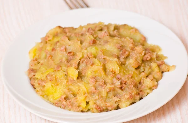 Mashed potato with minced meat — Stock Photo, Image