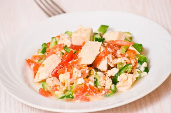 Salade de poulet et légumes — Photo