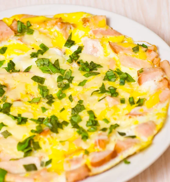 Eggs with ham and cheese — Stock Photo, Image