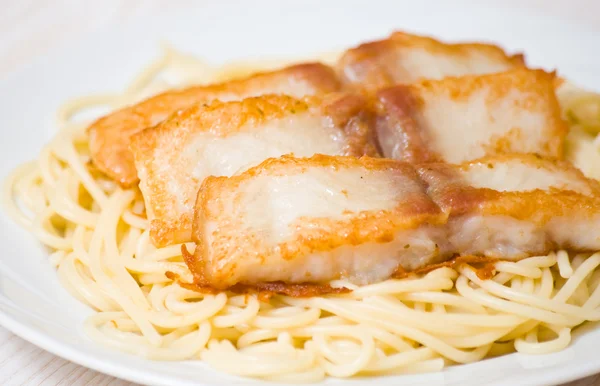 Spaghetti con pesce — Foto Stock