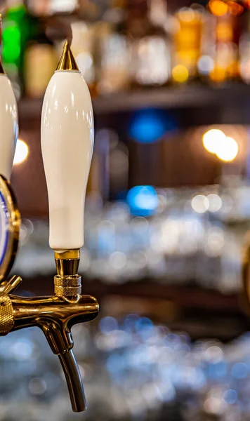 Torneira Cerveja Bar Pub Aprovação Fotografias De Stock Royalty-Free