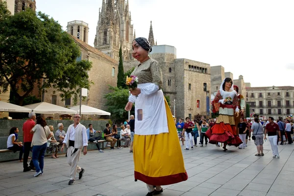 Giants Parade i Barcelona La Mercthern Festival 2013 – stockfoto