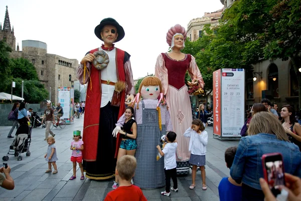 Desfile de los Gigantes en Barcelona La Mercjalá Festival 2013 —  Fotos de Stock