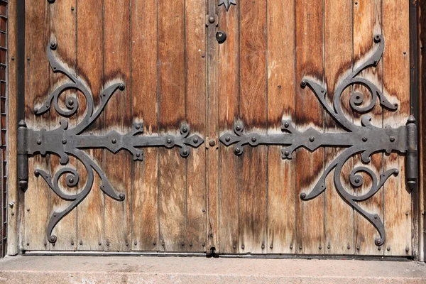 Porta antiga de madeira — Fotografia de Stock