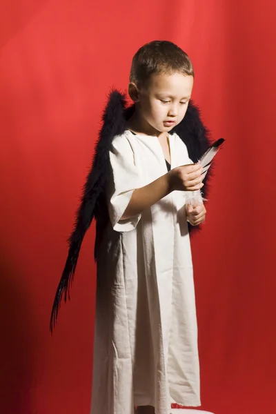 少年の小さな天使 — ストック写真