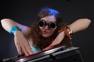 cool dj siyah izole