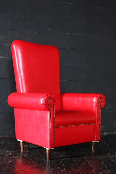 Fauteuil de luxe en cuir rouge — Photo