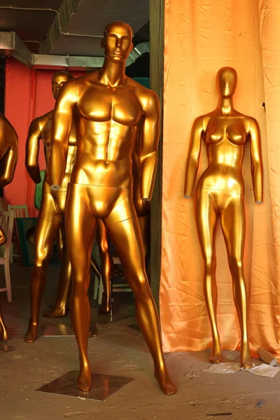 Złote statuetki — Zdjęcie stockowe