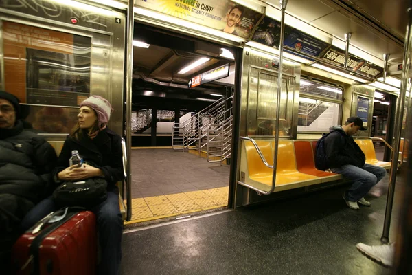 Metro in new york — Stockfoto