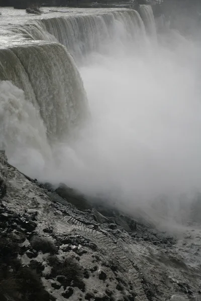 American falls - niagara kış zamanında — Stok fotoğraf