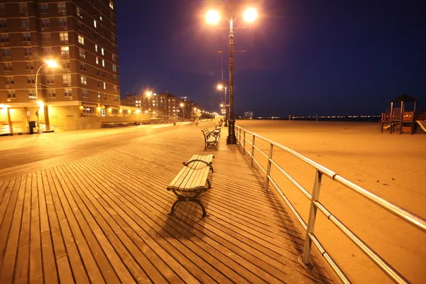 Classic NY, noche en Brighton Beach —  Fotos de Stock