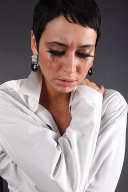 üzgün depresyon kadının gözyaşları