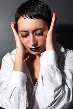 üzgün depresyon kadının gözyaşları