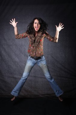 Modern dansçı olarak atlama