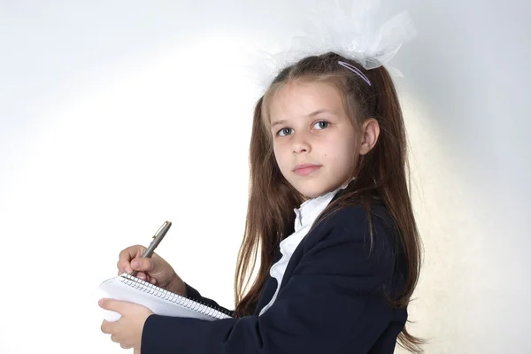 Little girl with note — Stock Photo, Image