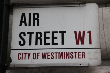 işareti hava street Londra