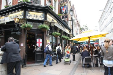 Londra dış pub