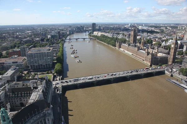 Биг-Бен и здание парламента в Лондоне, Великобритания — стоковое фото